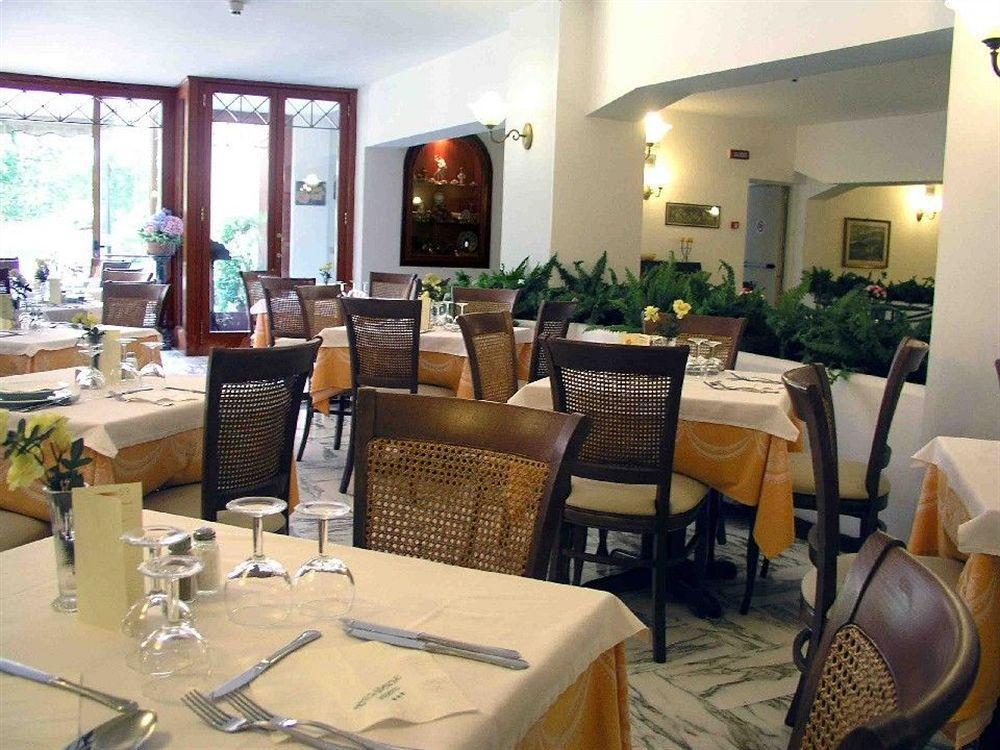 Hotel Girasole Sorrento Exteriör bild